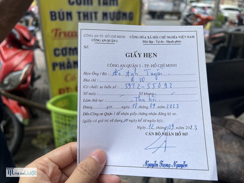 Sang tên xe máy ở đâu - Nơi người bán làm thủ tục thu hồi