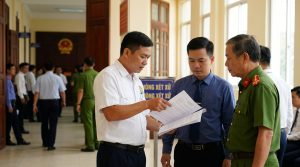 MÂU - HỢP ĐỒNG THUÊ NHÂN VIÊN BẢO VỆ (TIẾNG VIỆT)